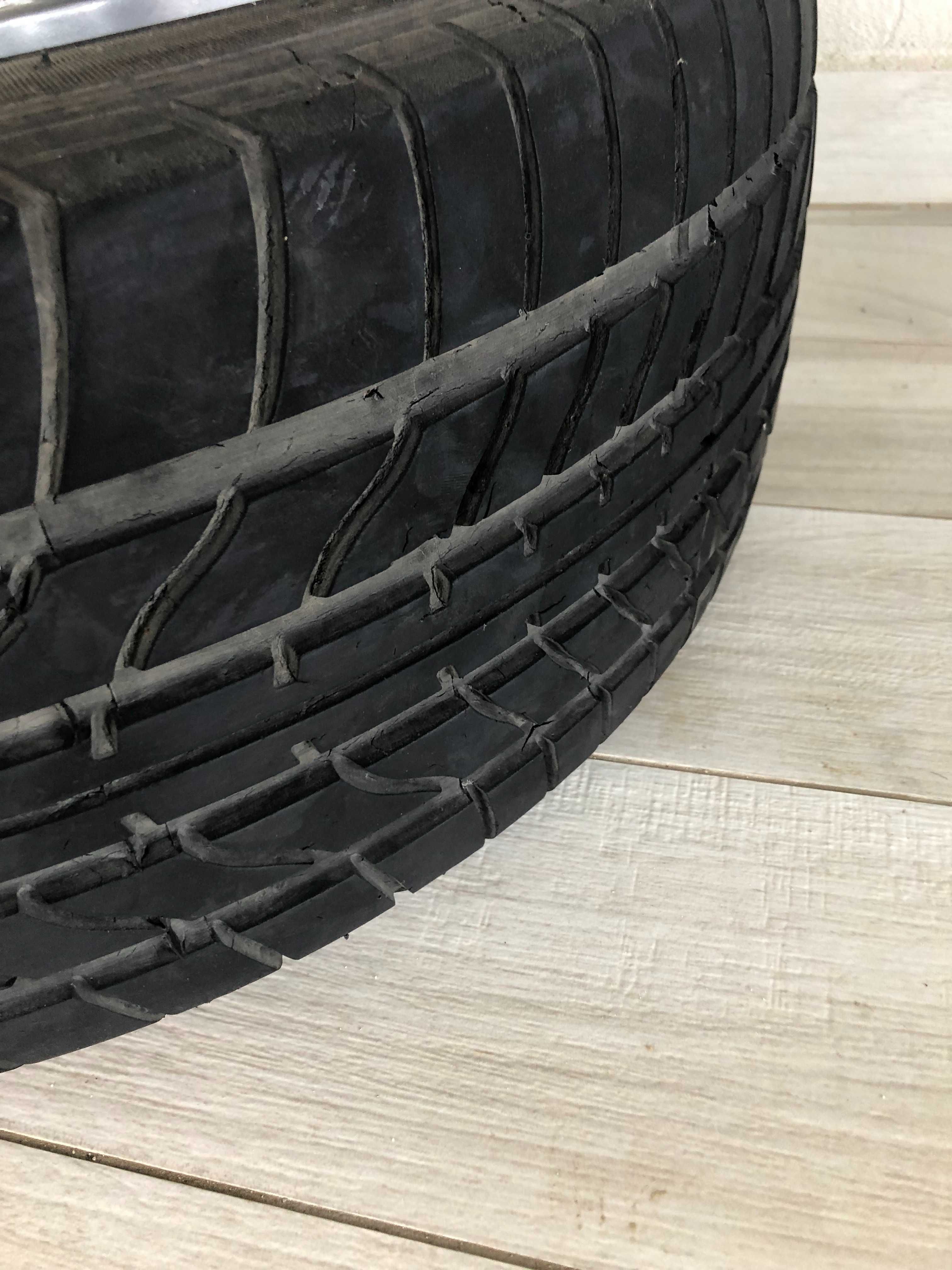 Roata 235/45 R17