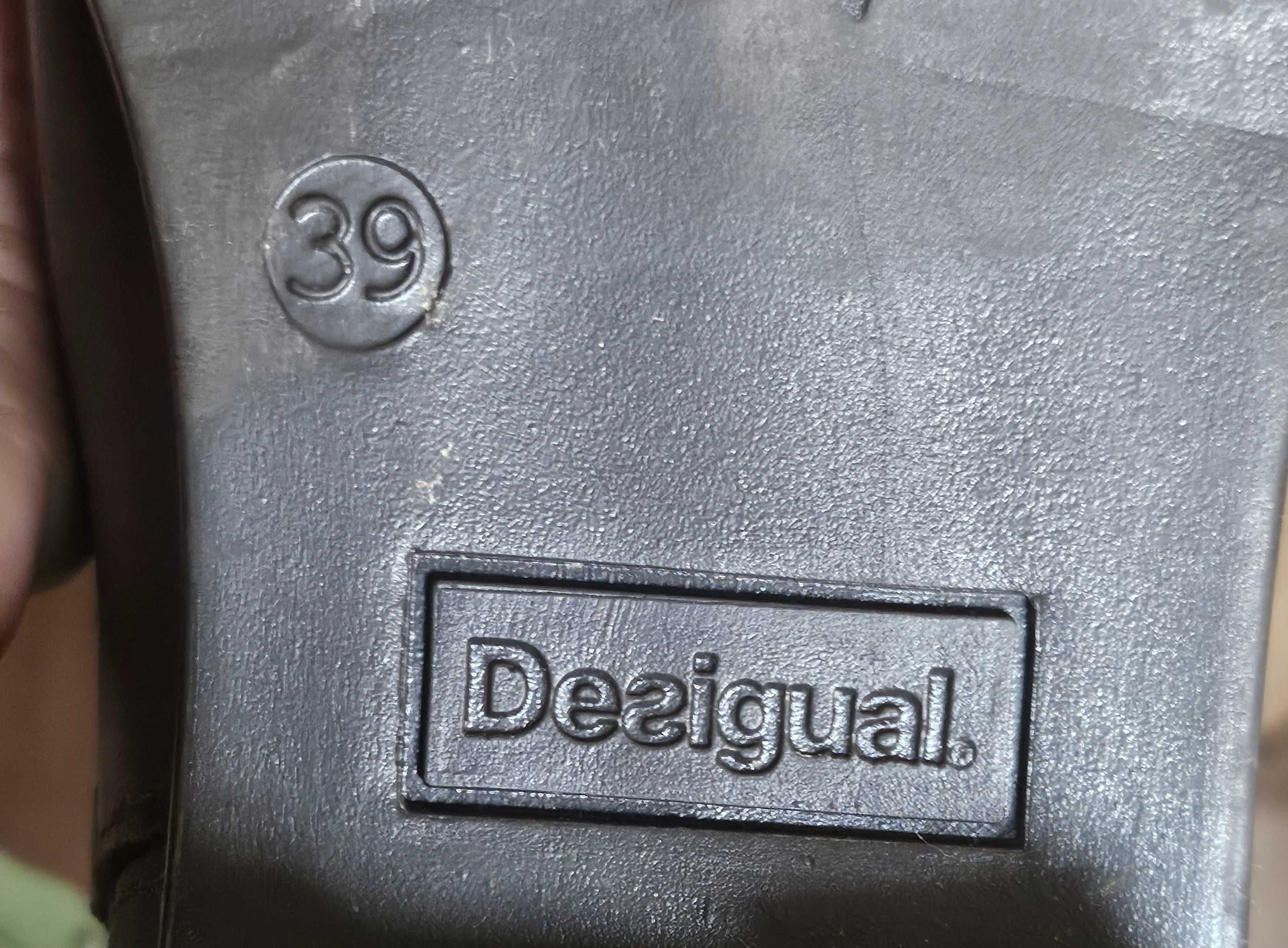 Desigual оригинални дамски боти