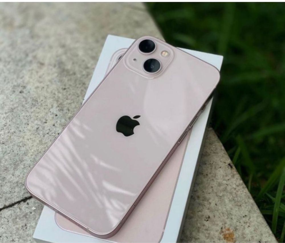 IPhone 13 продам