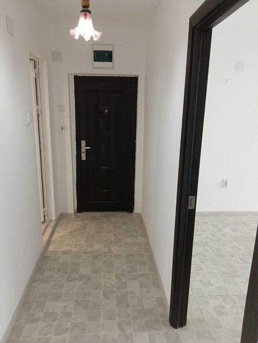 Продава се Тристаен апартамент в Стара Загора, Три чучура - център - 79 кв.м за 1551 €/кв.м - Снимка #11