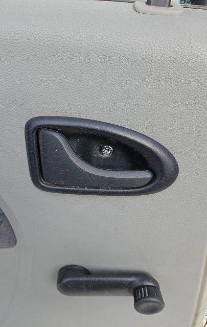 Usa / Portiera spate stanga Dacia Logan prima generatie