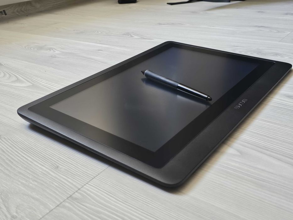 Tableta Grafica Noua Wacom Cintiq 16" FHD DTK-1660