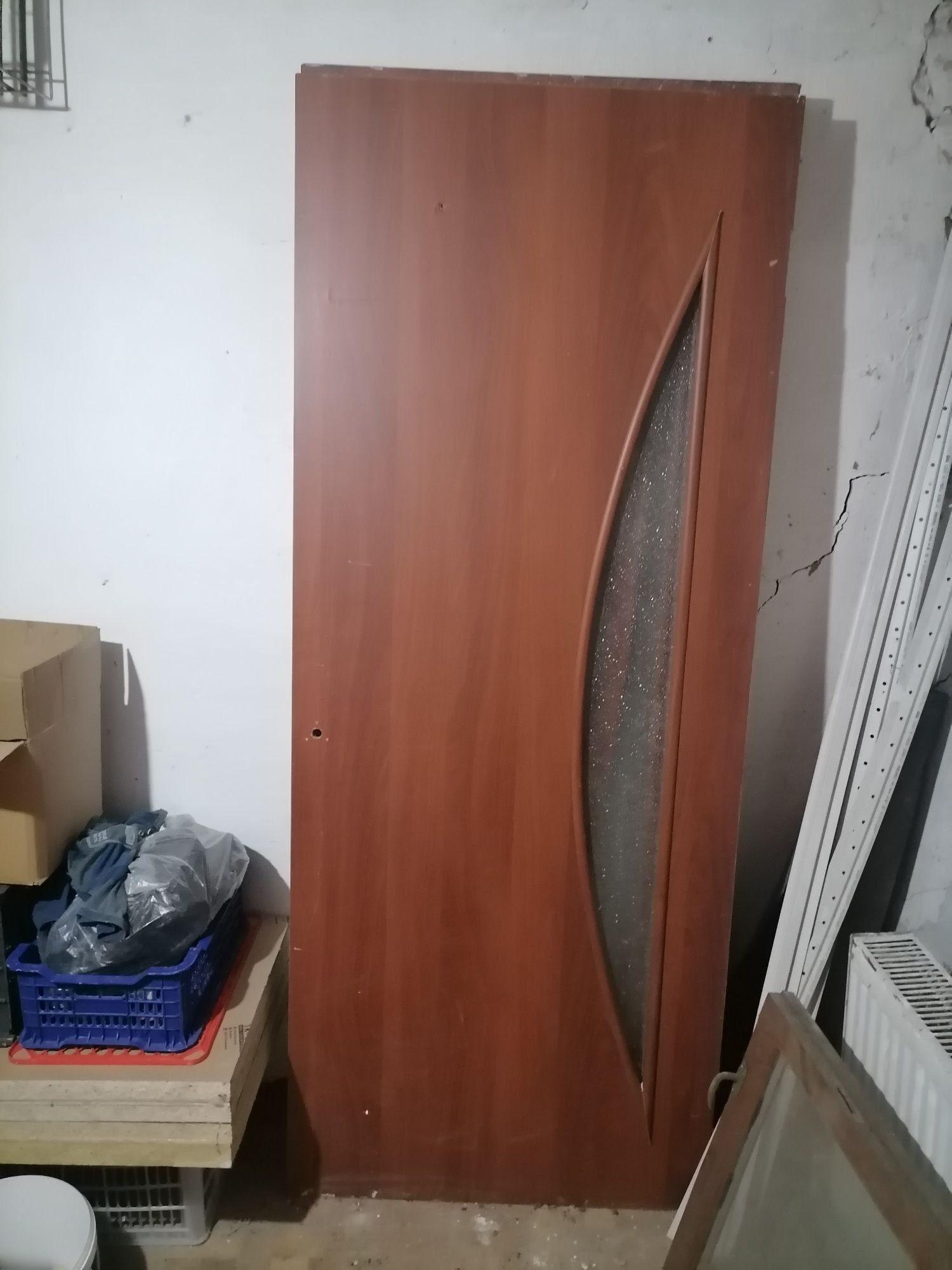 Продам двери бу.