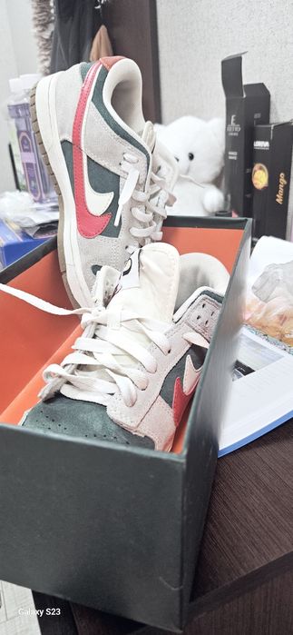 Продам красовки бу