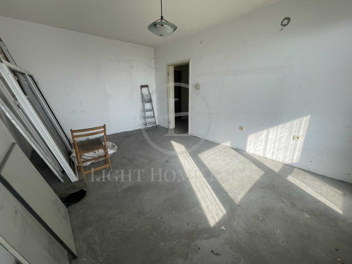 Продава се Тристаен апартамент в Пловдив, Каменица 1 - 60 кв.м за 1517 €/кв.м - Снимка #2