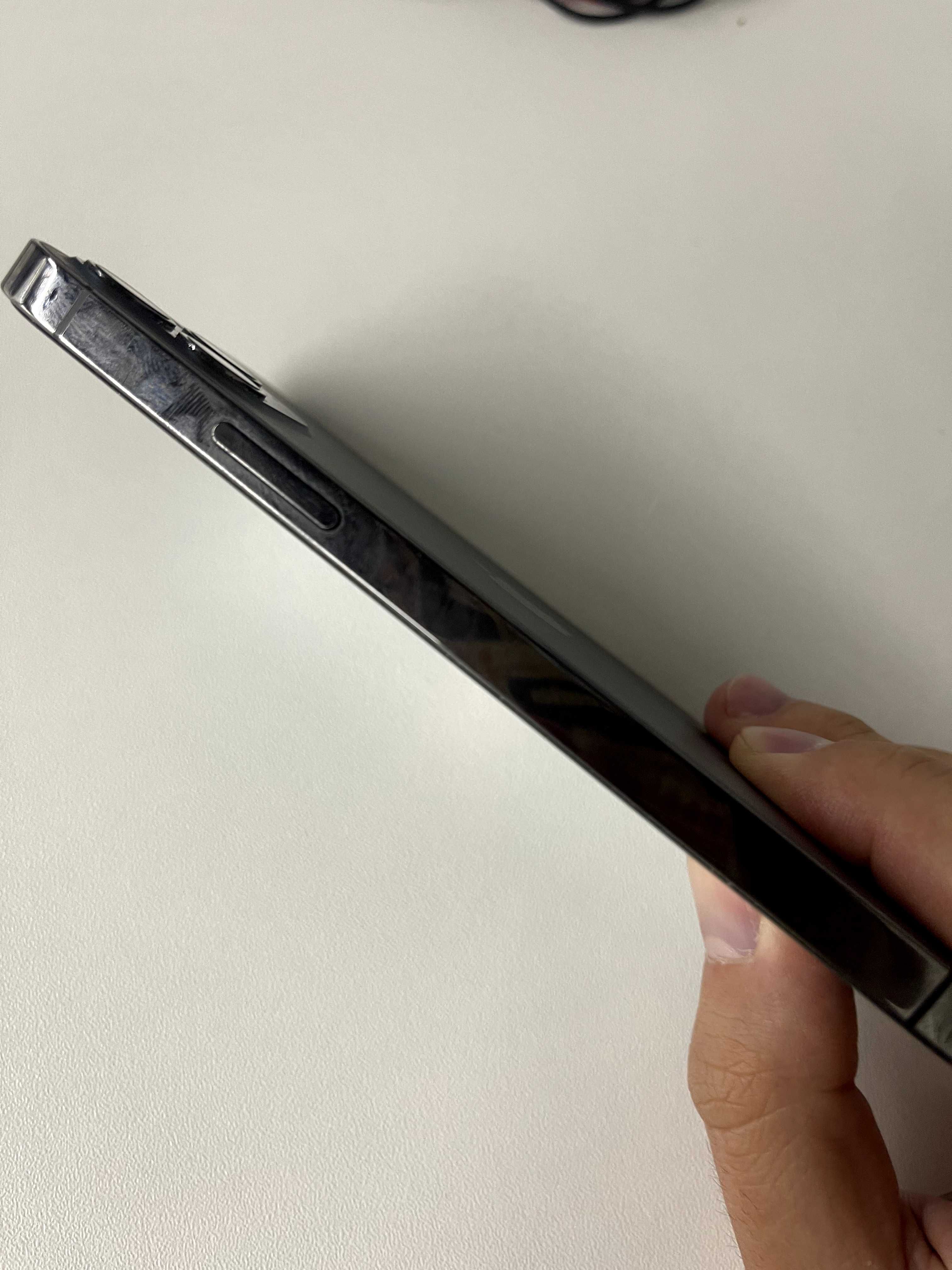 Продается Iphone 12 pro