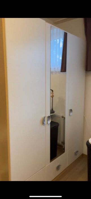 Set mobilier dormitor  tineret