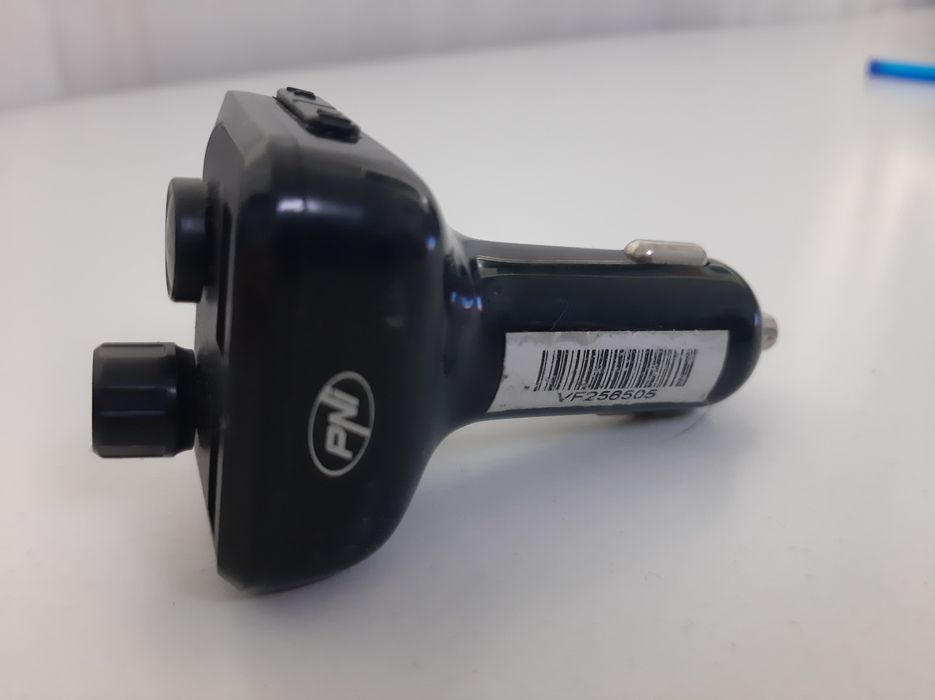 Modulator FM PNI Valentine F250, bluetooth, mp3, usb