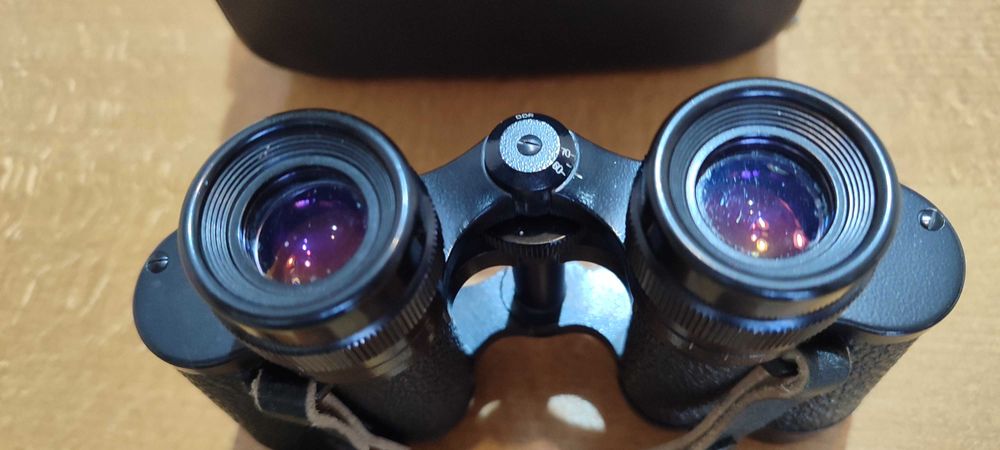 Продавам бинокъл Carl Zeiss Jena Deltrintem 1 Q 8×30