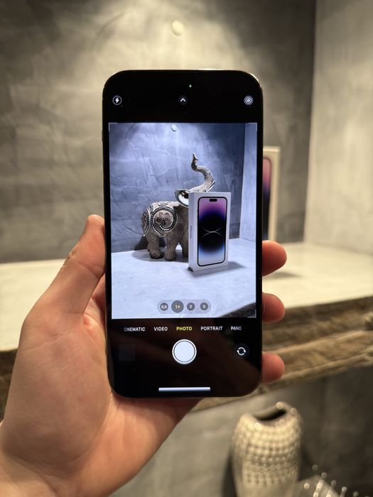 КАТО ЧИСТО НОВ Iphone 14 Pro Max