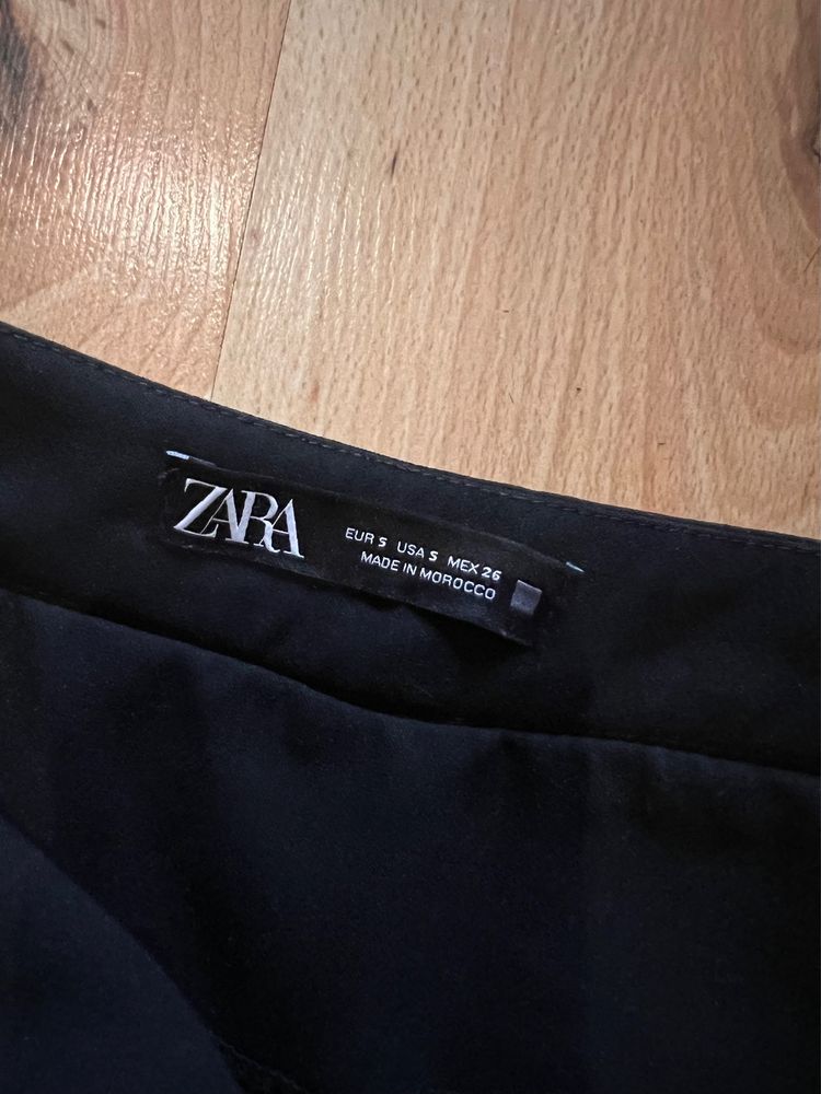 Zara къси панталонки, сет Active Woman