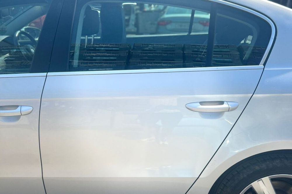 USA STANGA SPATE VW PASSAT B7 – AN 2011