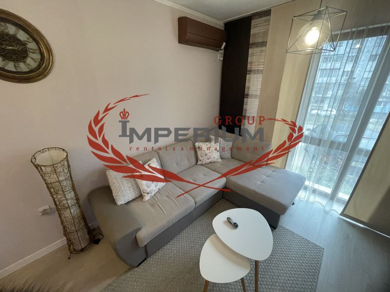 Дава се под наем Двустаен апартамент в Варна, Възраждане 3 - 70 кв.м за 382.5 € - Снимка #4