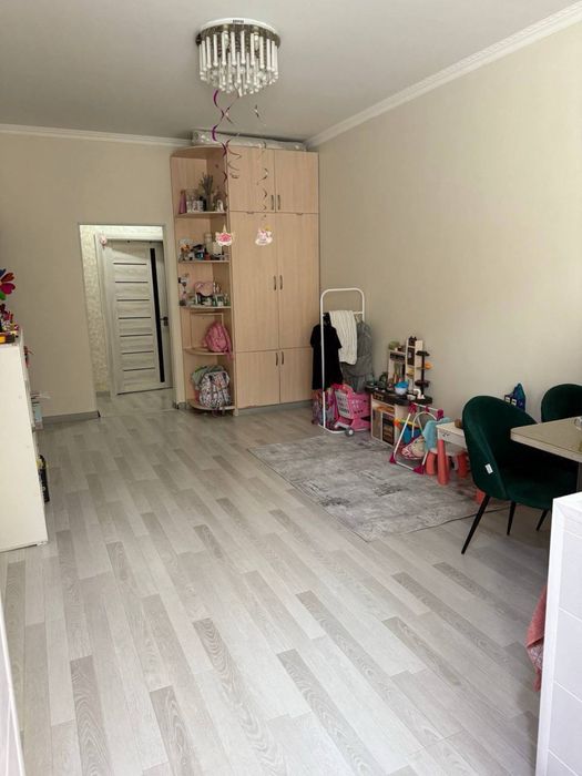 Чиланзар 5 Метро Новза 2/3/4 Панел дом балкон 1.5/6 52 метр квадрат