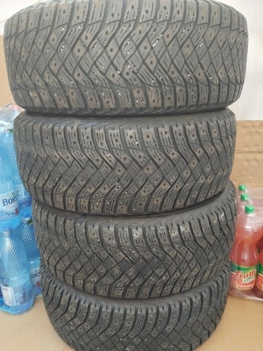 Cauciucuri iarna 235/55/18 Gooodyear ultra grip arctic2