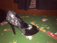 Pantofi de gala cu pietricele mărimea 39
