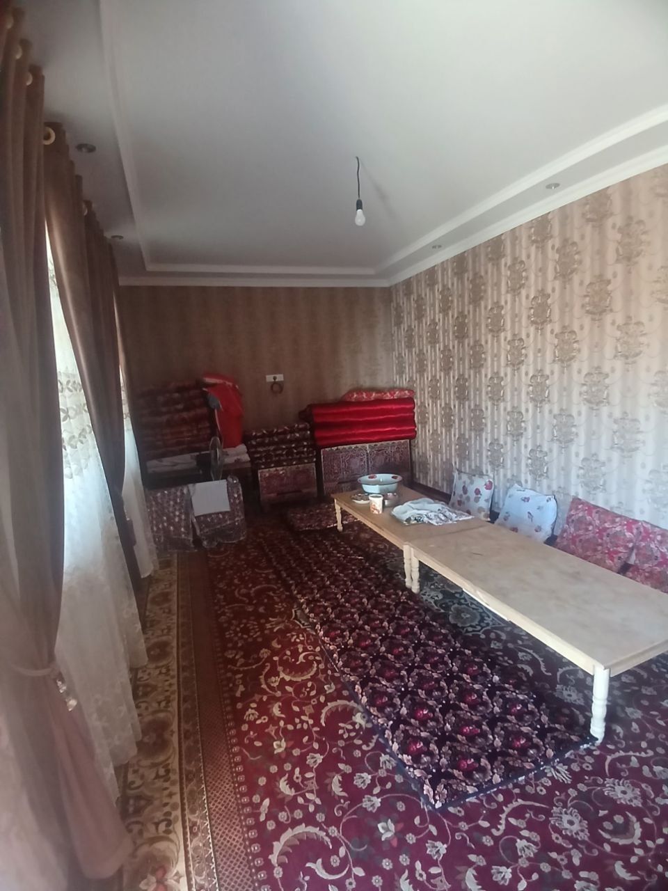 Uy sotiladi Дом  продаётся