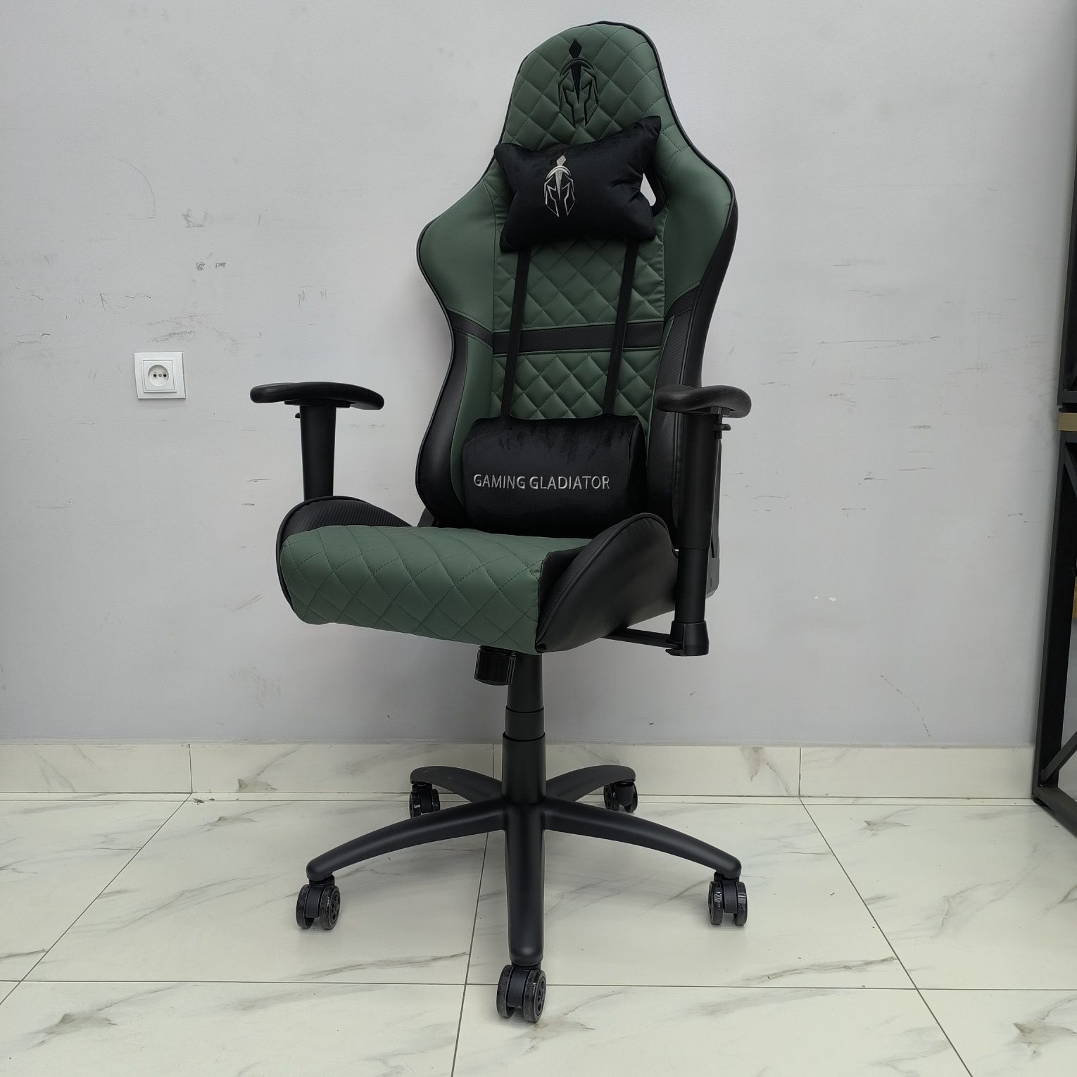 Gaming chair, Игровое кресло Vangard