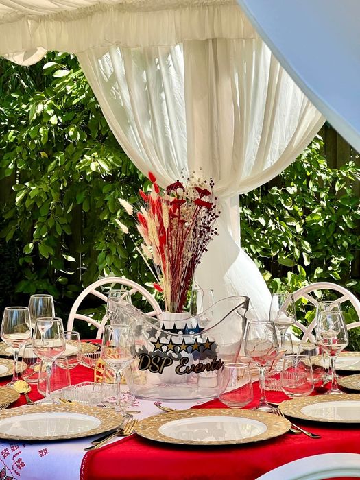 Evenimente în aer liber și interior