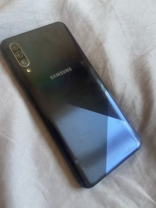Samsung a30s телефон