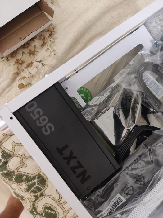 Корпус MetalFish t40, блок питания sfx NZXT 650, rizer pci-e 4,0