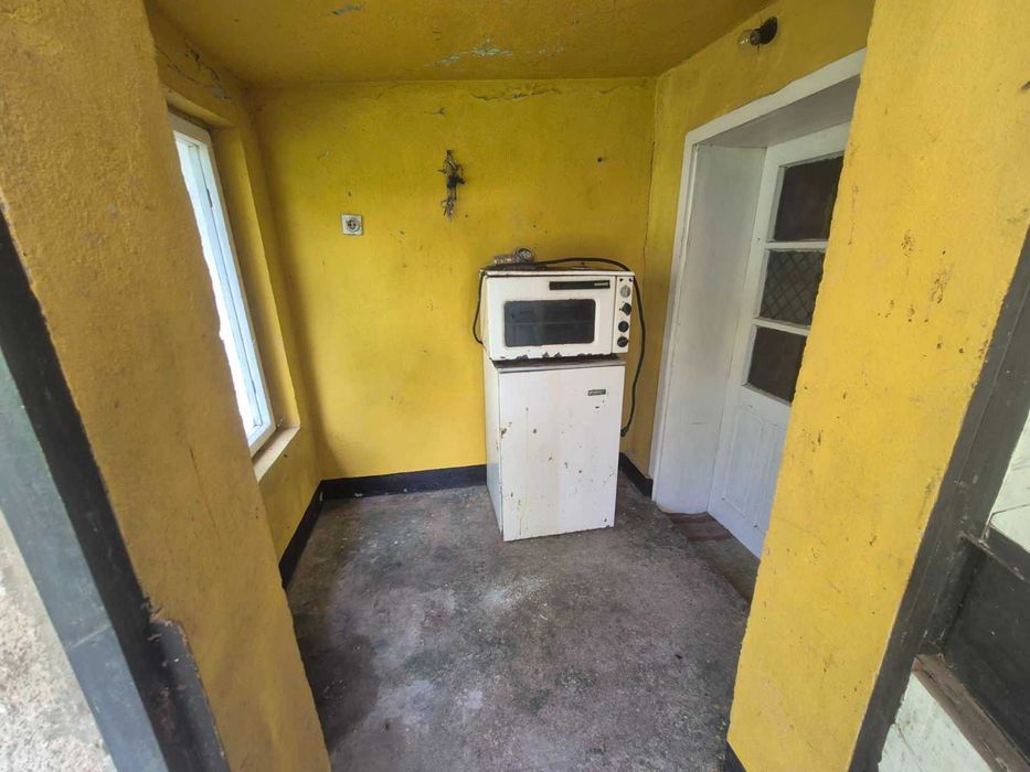 Продава се Къща в с. Лозица, Област Плевен - 147 кв.м за 45 €/кв.м - Снимка #6