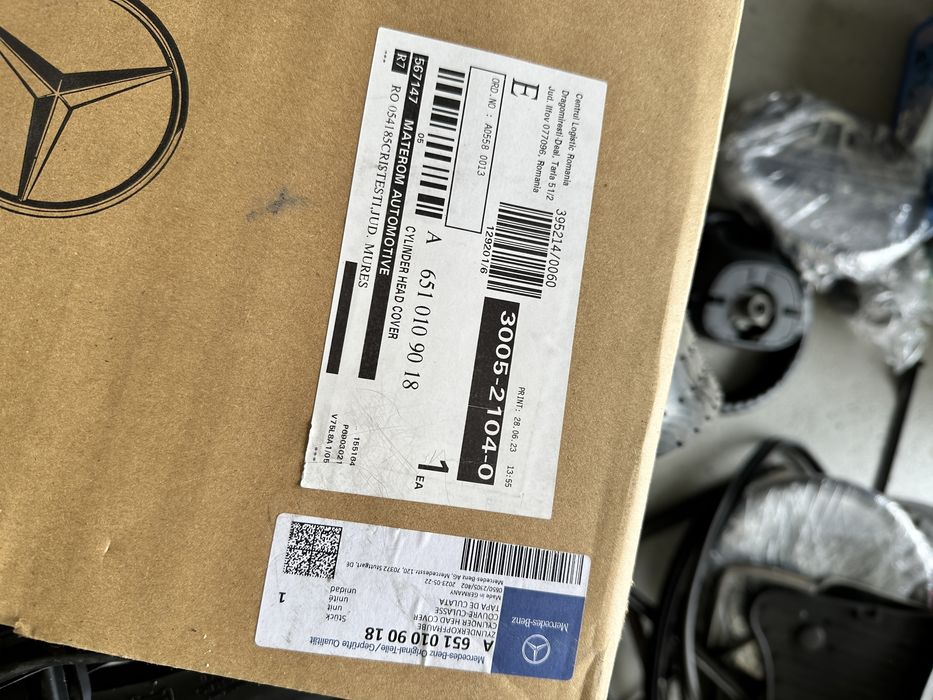 Capac culbutori motor Mercedes 220cdi A6510109018