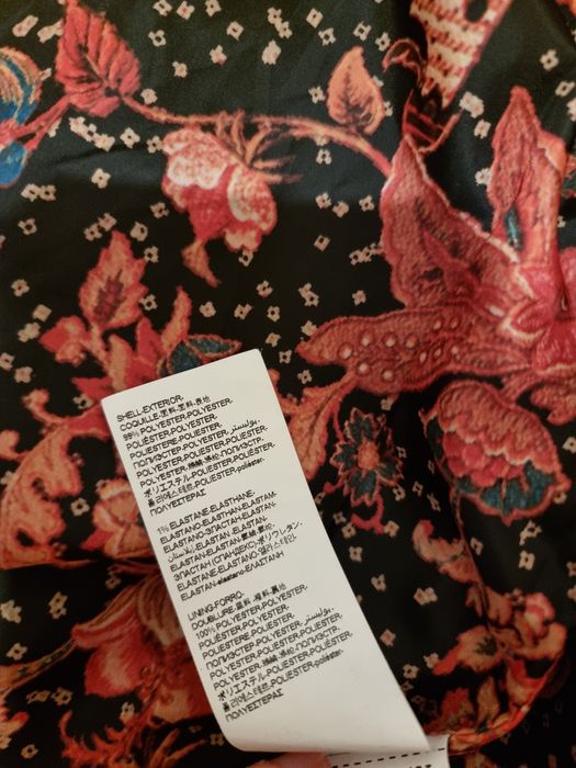 Geaca impecabila Desigual