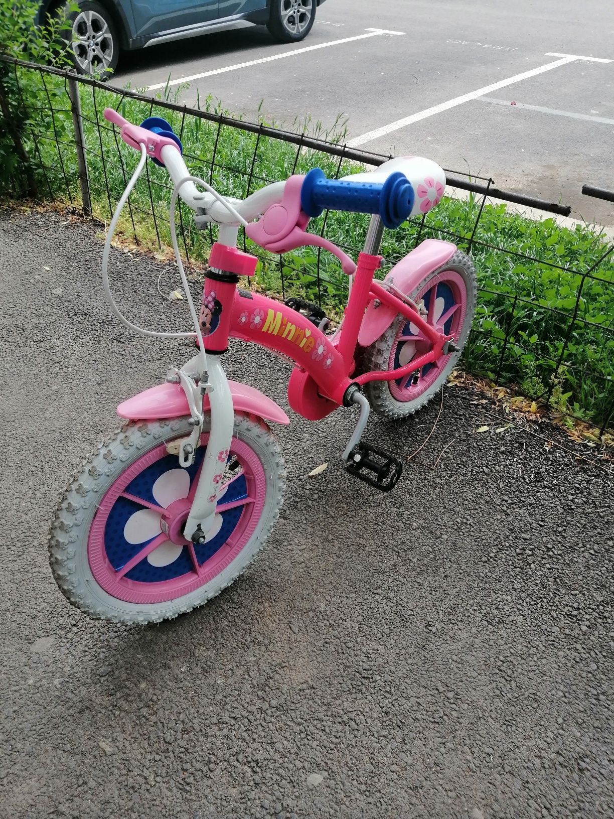 Bicicleta pentru copii Mattel Minnie 16 inch
Caracteristici
Recomandat