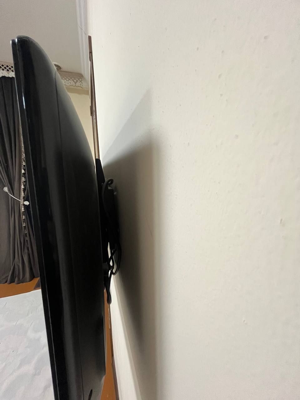 LG televizor 32 smart emas