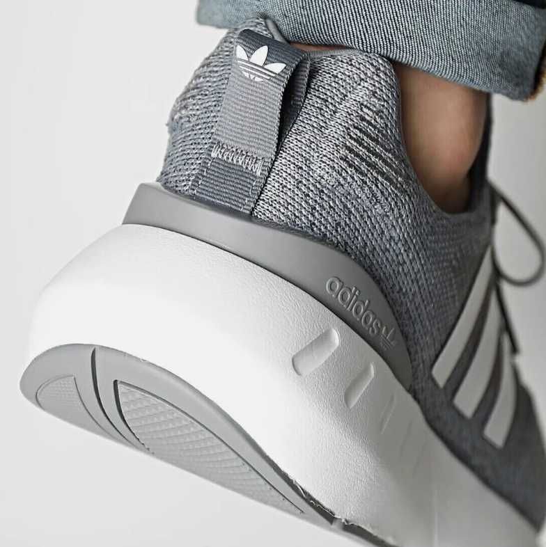 Оригинални маратонки * ADIDAS SWIFT RUN 22 * EU42 -46 2/3
