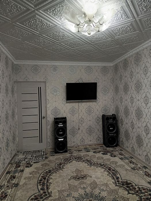 2 хонали квартира 1 этаж.евро ремонт нарсалари Билан срочна СОТИЛАДИ