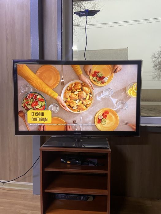Телевизор Самсунг смарт хаб + отау тв