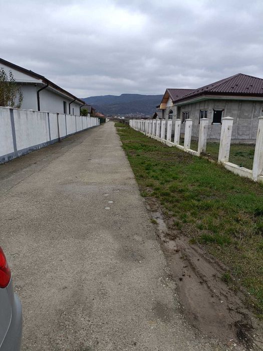 Vanzare teren 4 loturi/500mp fiecare Com. Bujoreni, Jud. Valcea