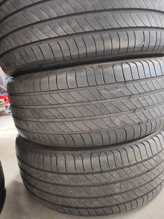 4бр.летни гуми 235/55/19 Michelin
