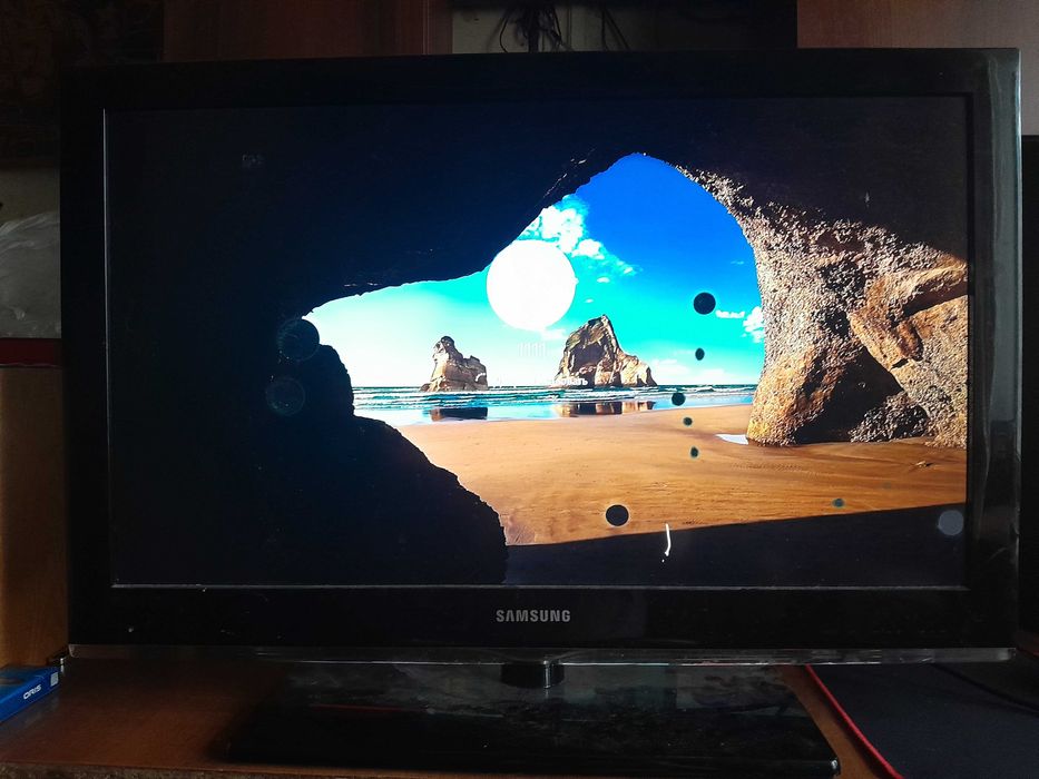 Продам телевизор SAMSUNG