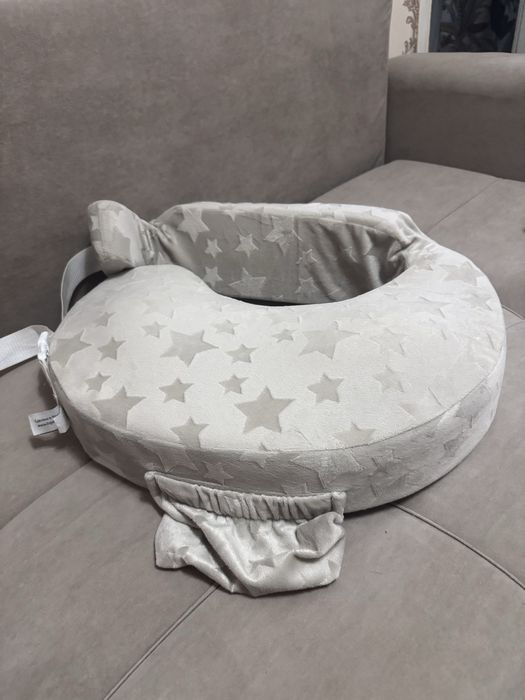 Подушка для кормления новорожденного