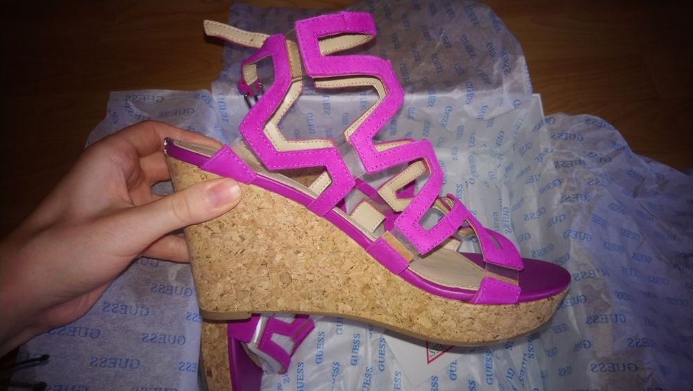 Sandale Guess dama produs nou 38 fuxia