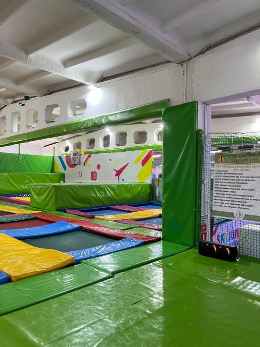 Продам готовый действующий бизнес батутный парк