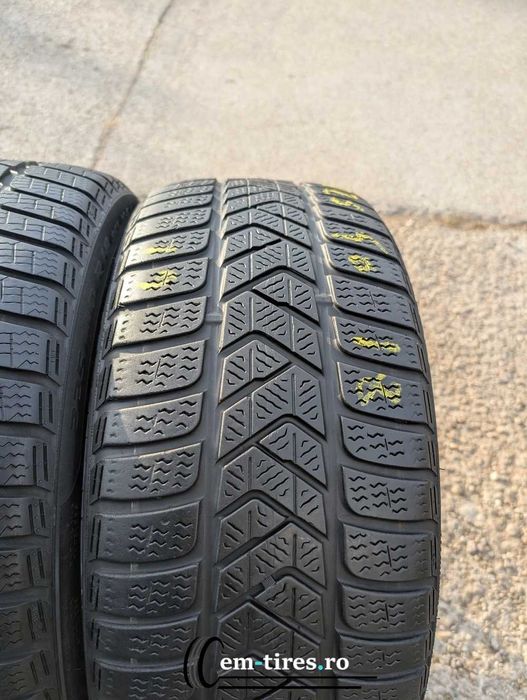 SET 2 Anvelope Iarna 225/40 R18 PIRELLI Sottozero 3 92V