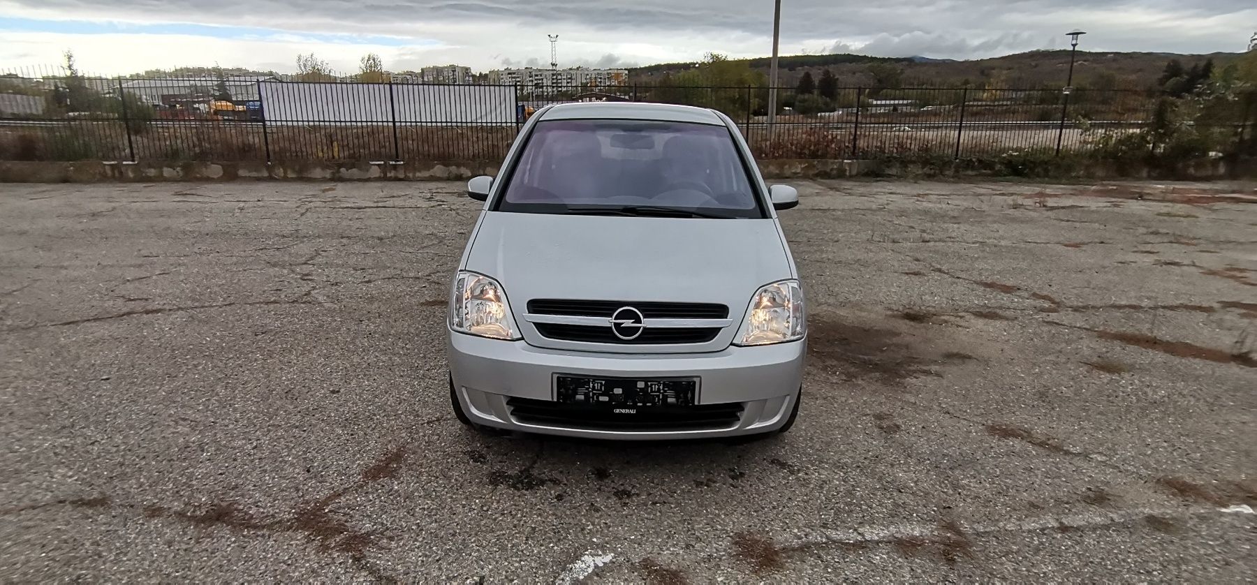 Opel Meriva 1.4 бензин