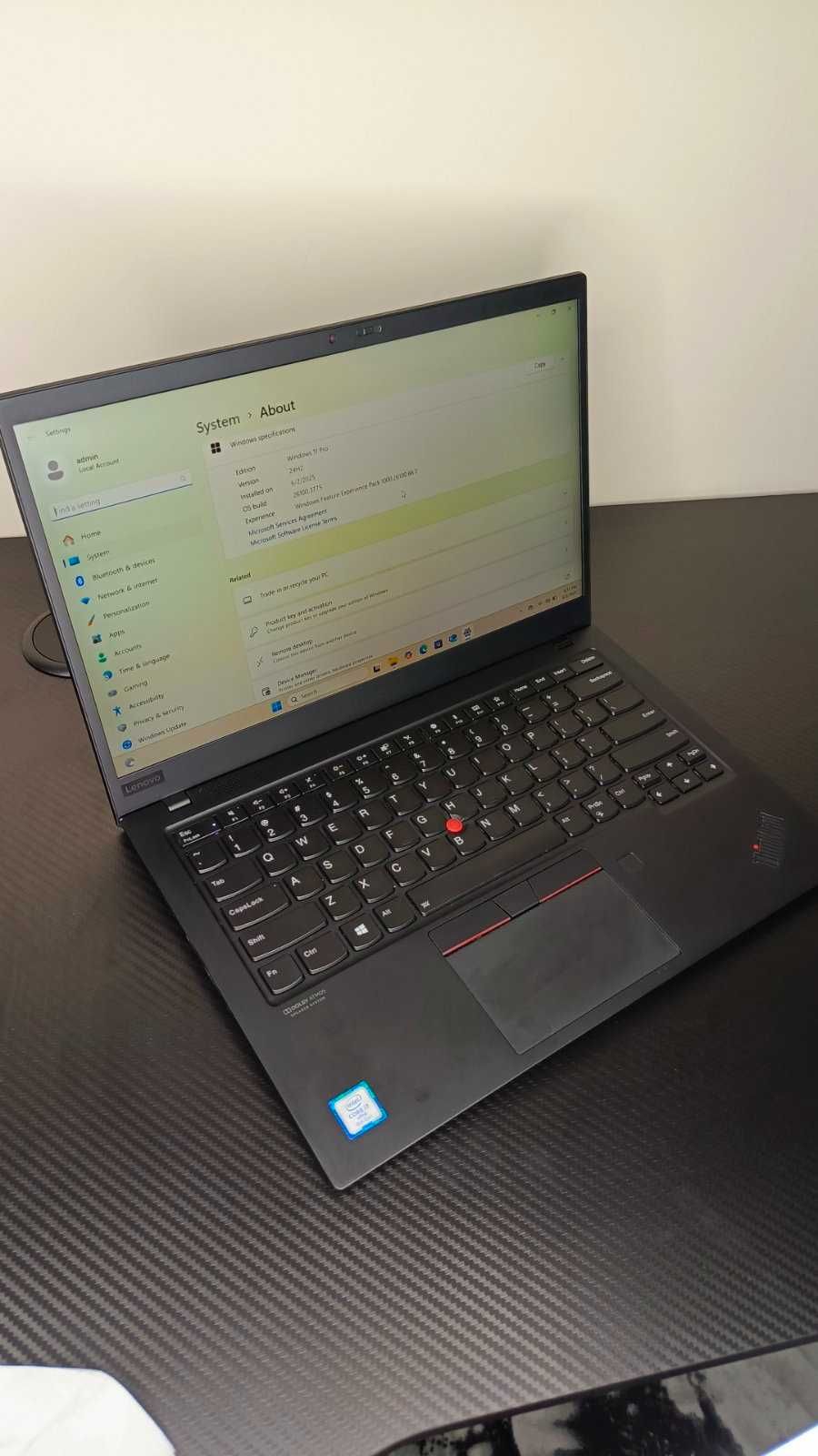 Лаптоп Lenovo Think Pad X1 Carbon 7 Touch