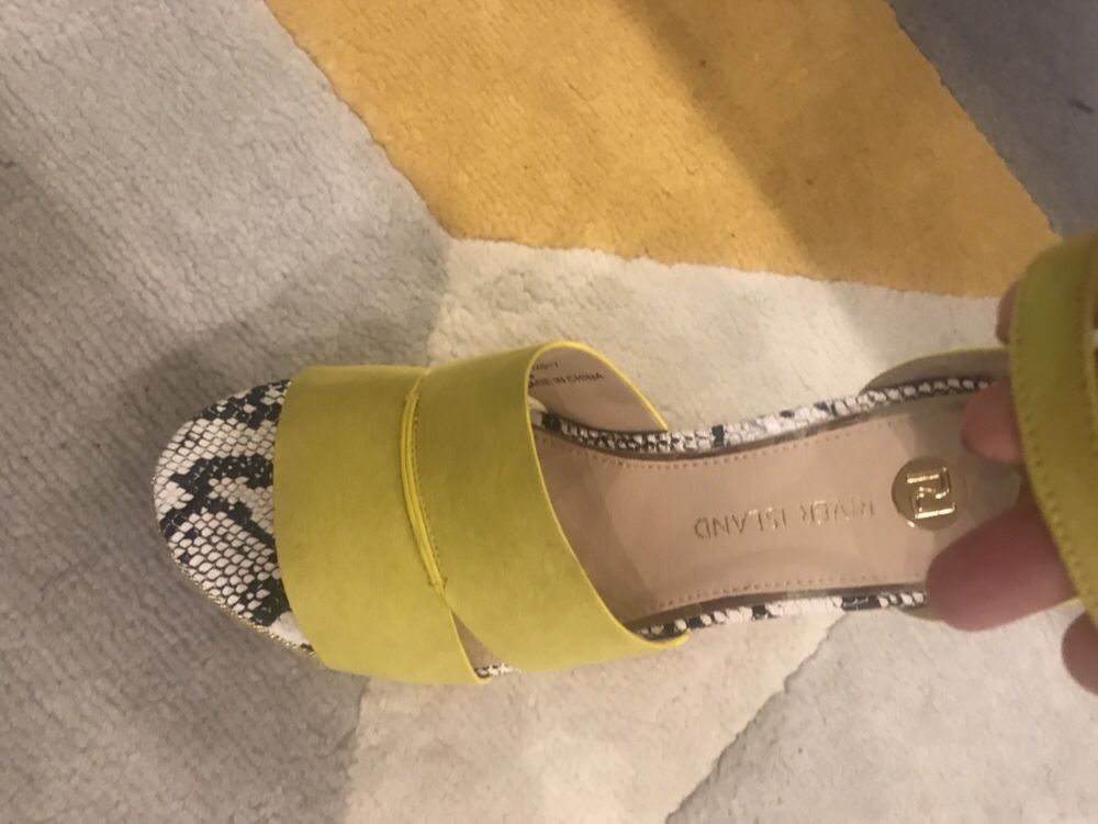 Сандали,Нови River Island 39 UK6