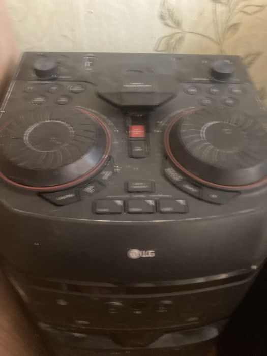 Продаю колонку в хорошем состоянии