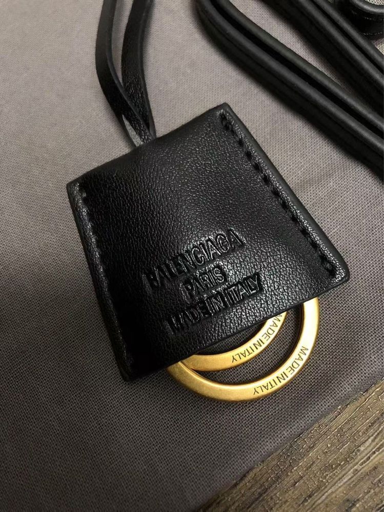 Чанта balenciaga rodeo