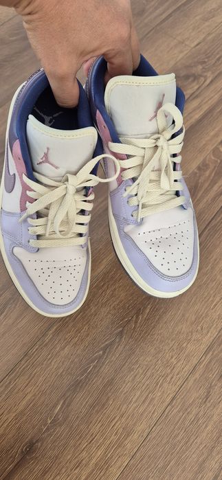 Дамски кецове AIR JORDAN 38 номер
