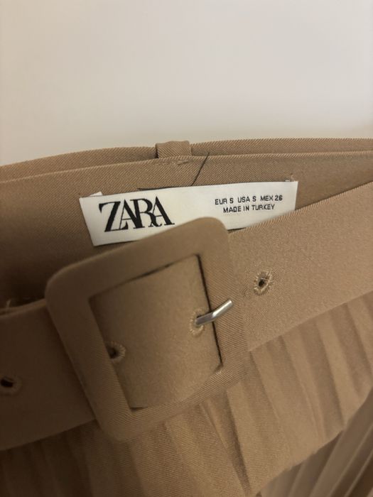 Оригинална пола ЗАРА