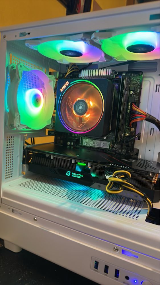 Перфектен компютър AMD Ryzen 5  RX 5700XT 8GB