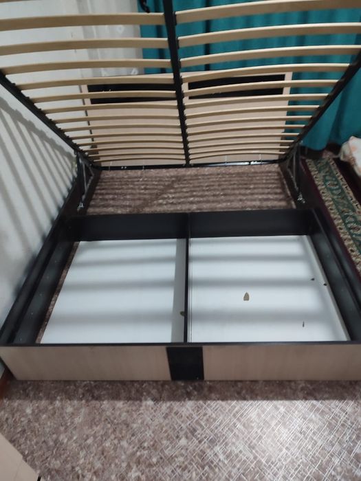 Продаётся кровать