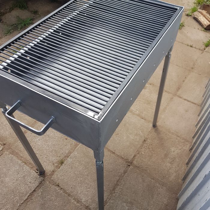 Gratar fix si gratar reglabil